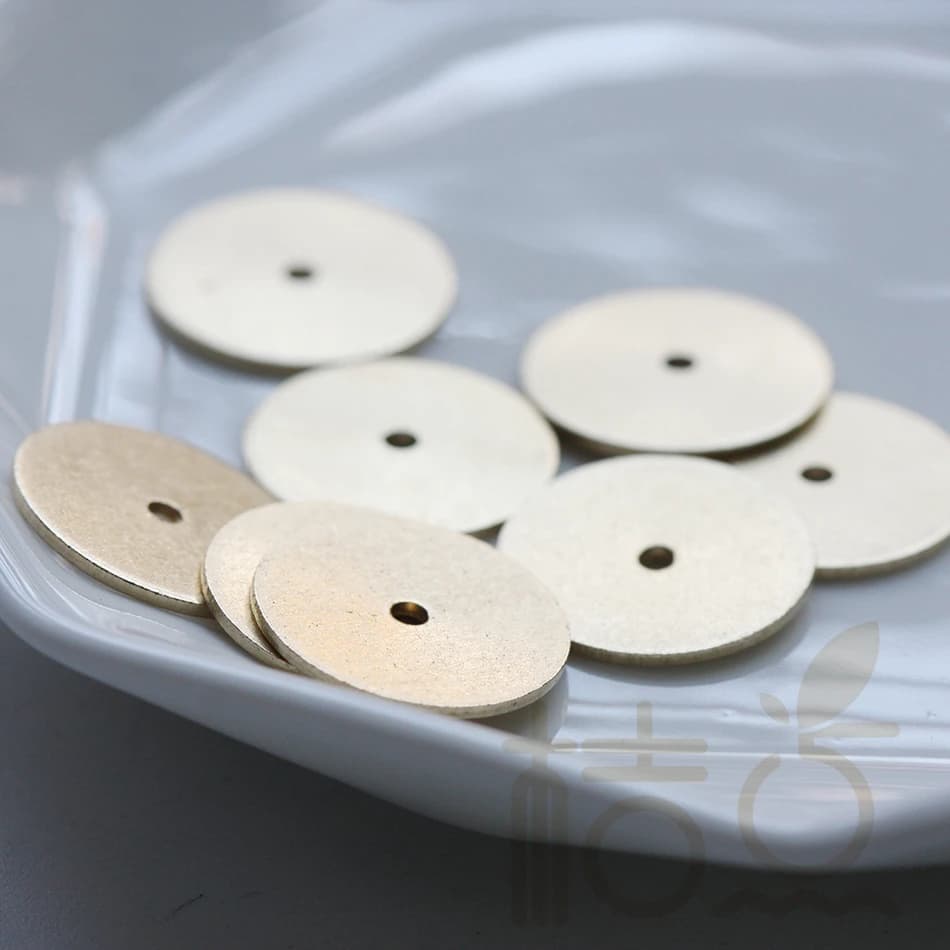 DIY Supply-20 Pieces Raw Brass Finding Center Hole Round Disc - Disk - 15mm (4145C-F-304)