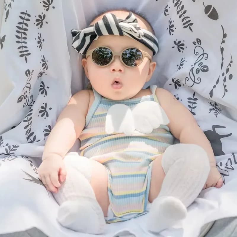 Baby Polarized Sunglasses with Strap UV400 Protection Infant Toddlers Sun Glasses for Age 0-24 Months