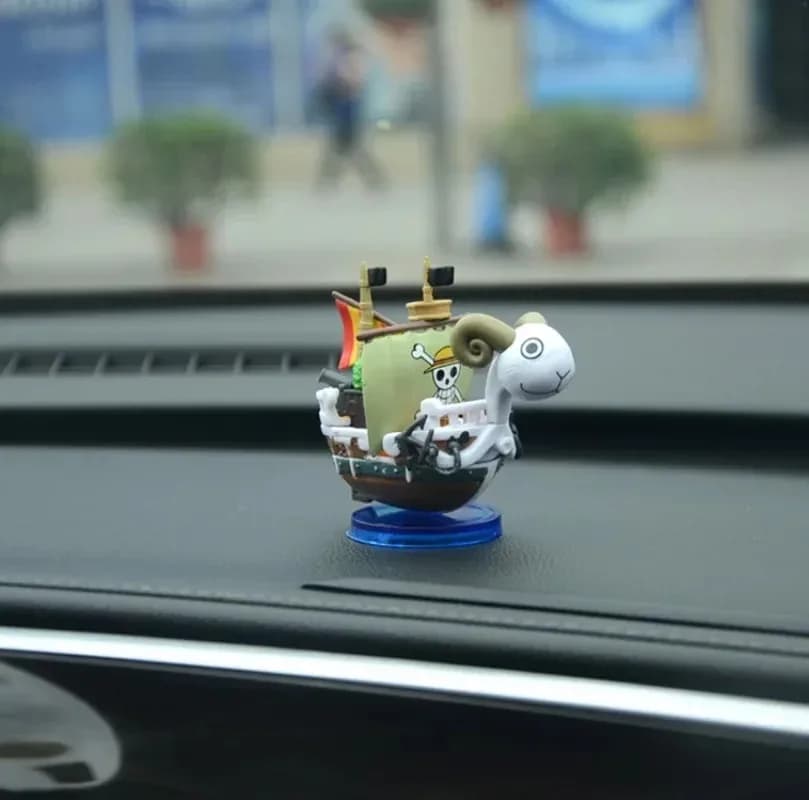 One Piece 7cm Anime Ship Figure Luffy Model Toy Super Cute Mini Boat THOUSANDSUNNY Going Merry Assembled Model Action Figure