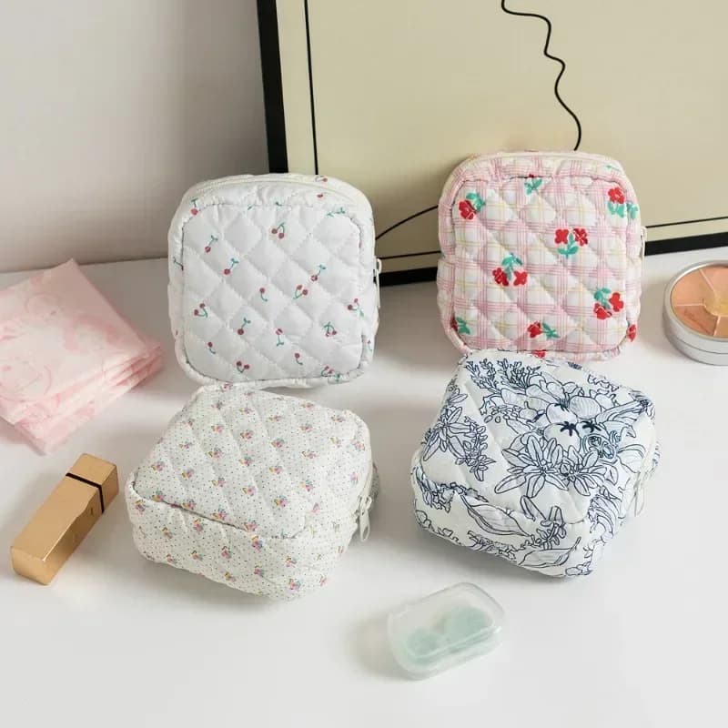 Korean Sanitary Napkin Storage Bags Case Girls Cartoon Physiological Period Tampon Organiser Bag Mini Lipstick Bag Coin Purse