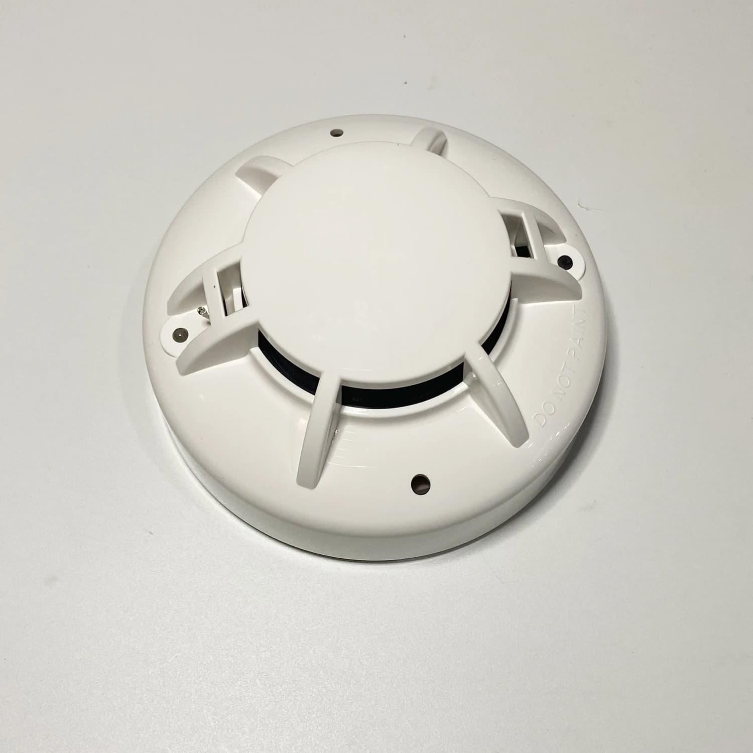 1Pcs 9-24Vdc Wire Smoke And Over 57℃ Heat Detector Relay Output NC/NO Optional Fire Alarm Ceiling Temperature Sensor