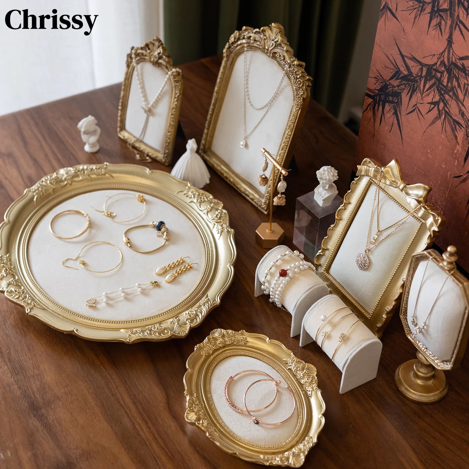Vintage European Style Jewelry Display Stand Photo Frame Earring Ring Holder Organizer Counter Showcase Decor Photography Props