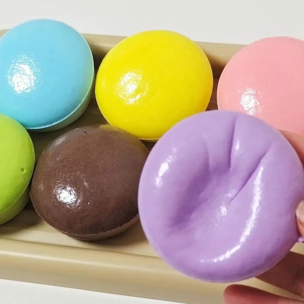 Purple Soft Potato Pinch Toy - Fun Custard Bun Sticky Small Cake, Slow Rebound Decompression Toy, Party Gift Candy Color