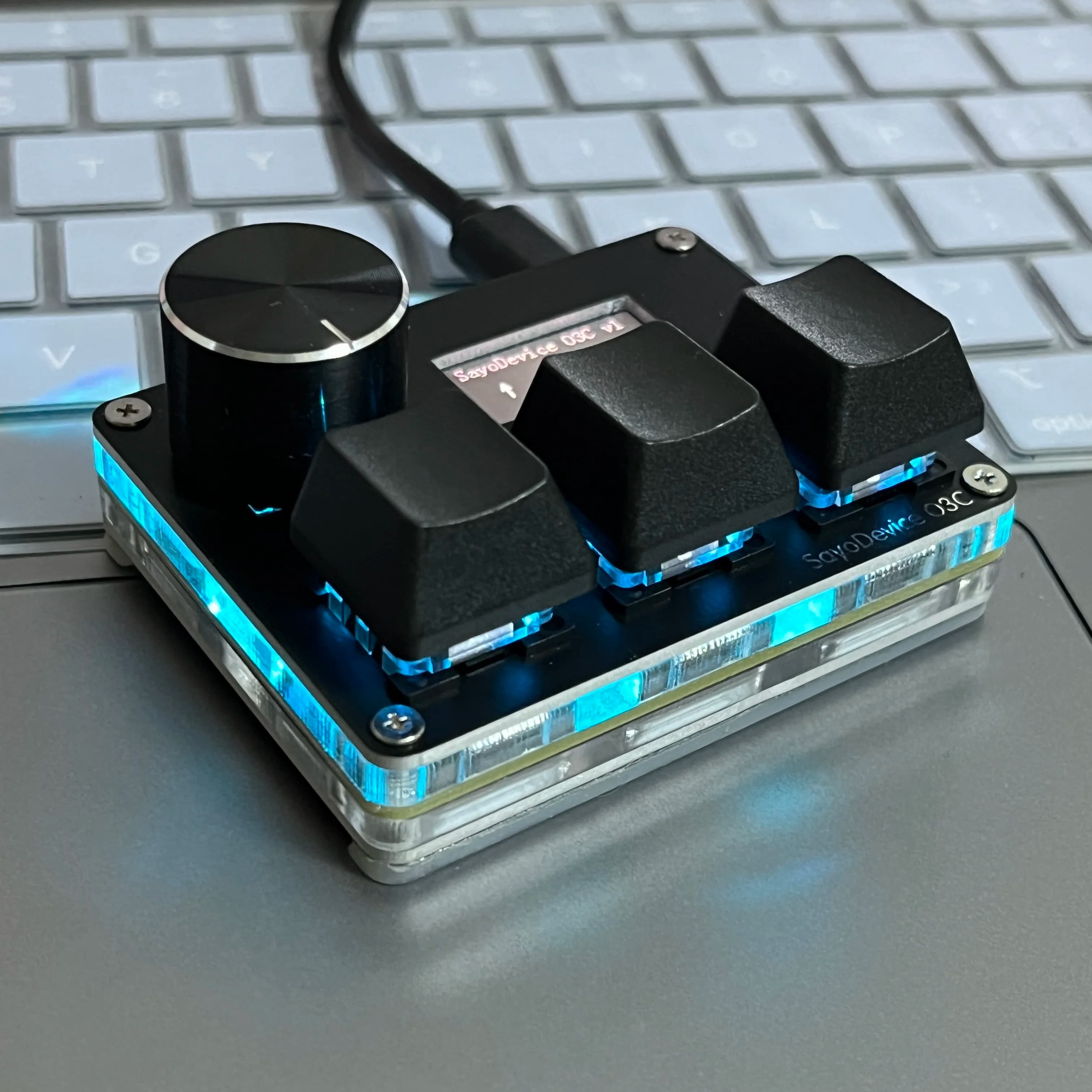 O3C SayoDevice OSU O3C Rapid Trigger Hall Switches Magnetic Pink Switches Keyboard With Knob Screen Copy Paste Shotcut