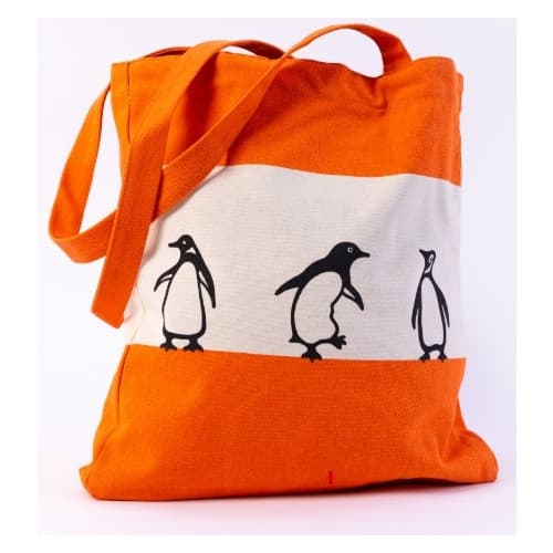 Tygpåse Penguin 90th Tote Bag (bok, eng)