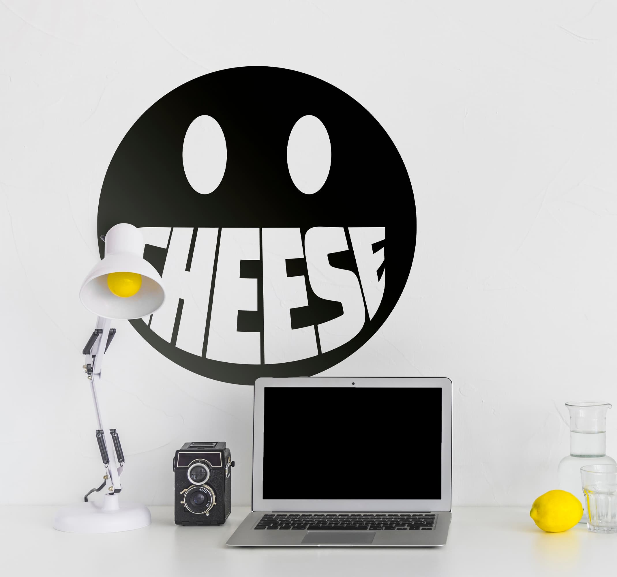 Smiley cheese emoji vägg klistermärke
