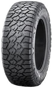 Nankang Conqueror R/T ( LT265/65 R17 120/117Q POR, med fälgskyddslist (MFS) WL )