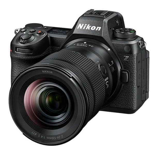 NIKON Z6 III + Objektiv Z 24-120mm f/4 S