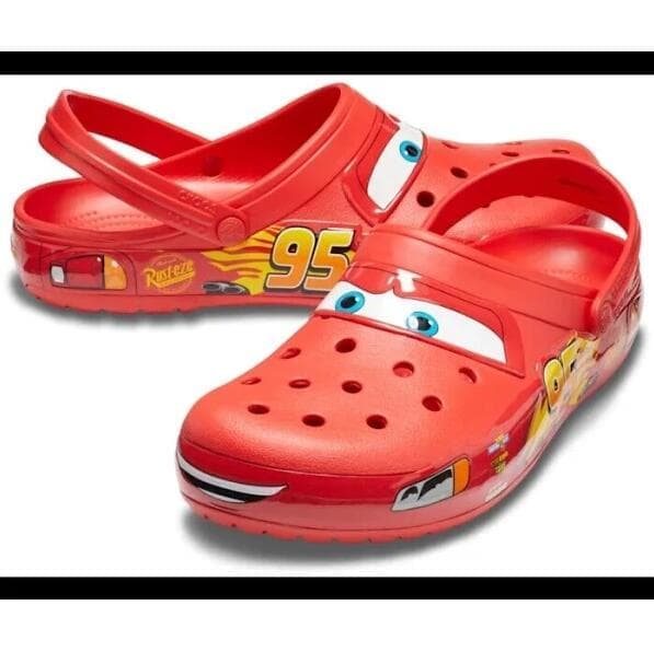 Crocs Lightning McQueen - Lightning McQueens utomhus- och inomhustofflor