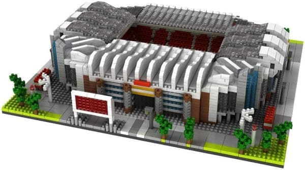 3800 delar Byggmodell för att montera Old Trafford Stadium med