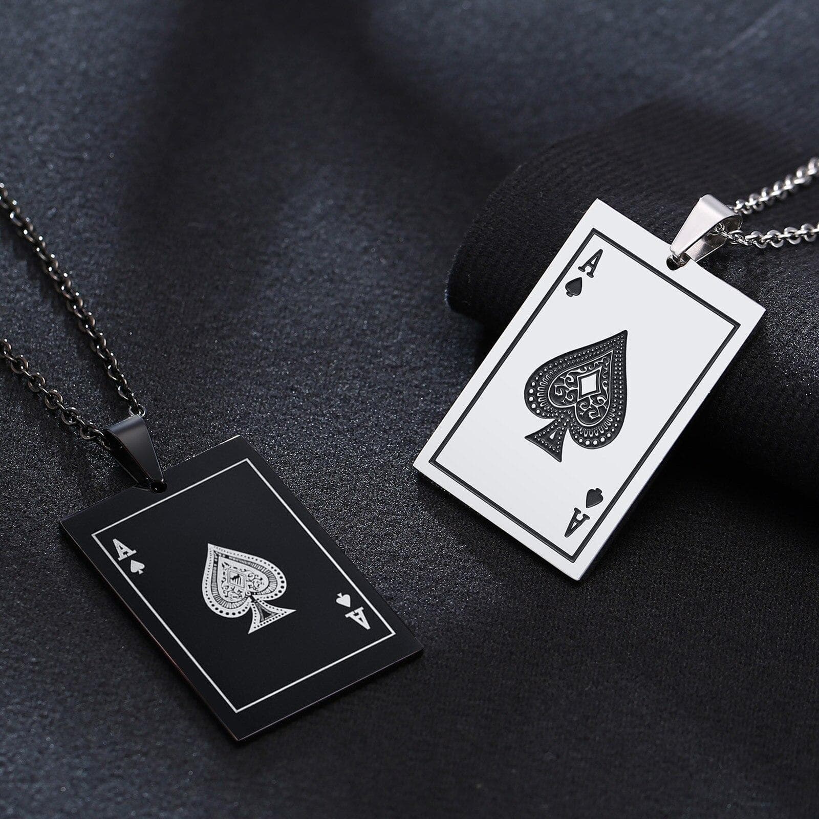 Vnox Lucky Ace of Spades Herr Halsband Smycken,Rostfritt stål Poker Ett hänge,Rock Punk Casino Good Fortune Collar Accessory