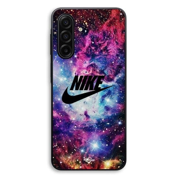 Fodral För Samsung Galaxy A17 Nike-logotyp Svart Snyggt Starkt Rosa Lila Blå Maniacase svart