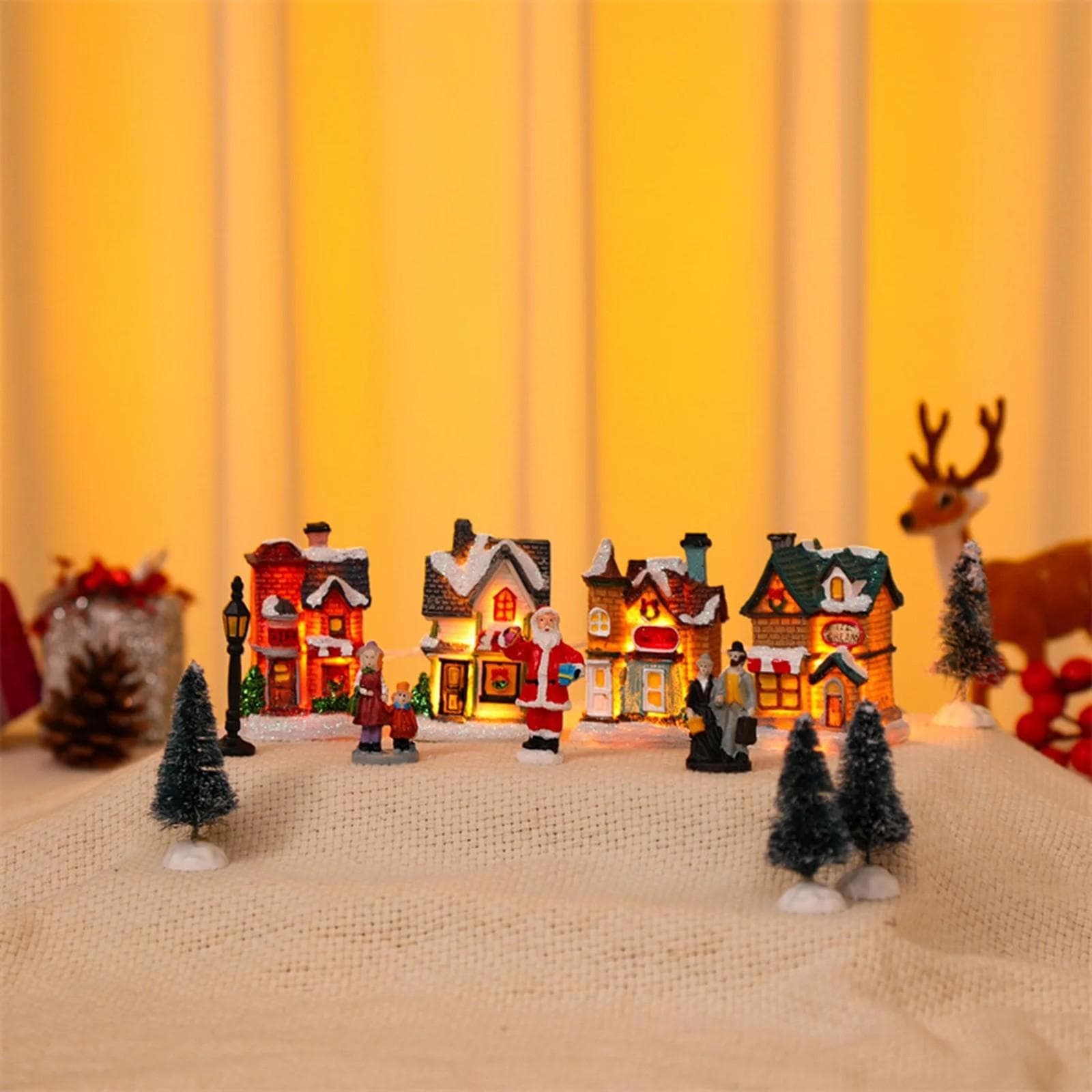 10 st/set Julby - LED-belysta julbyhus med figurer Julbysamling Inomhusrumsdekor cm röd
