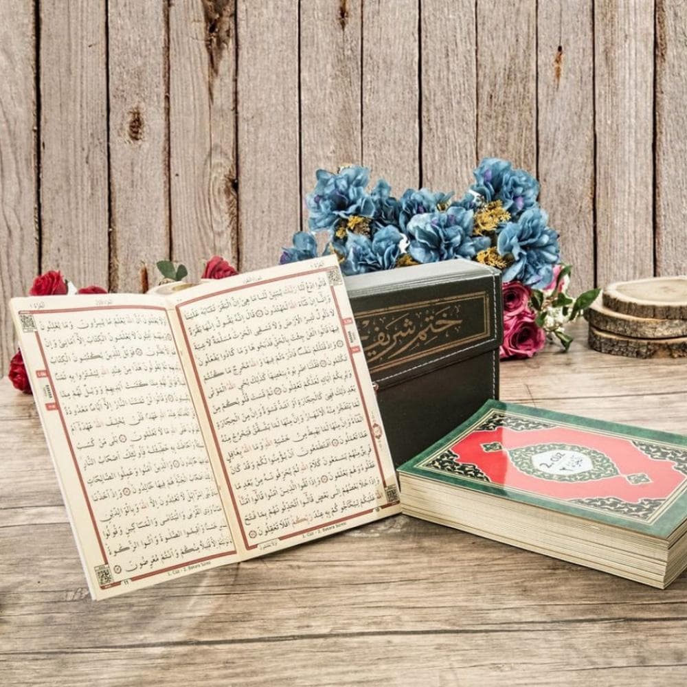 30 Juz Koranen med specialväska | Koranen gåva | Islamisk presentset | Islamisk specialdagspresent | Islamisk hemgåva | Islamisk gåva till muslim