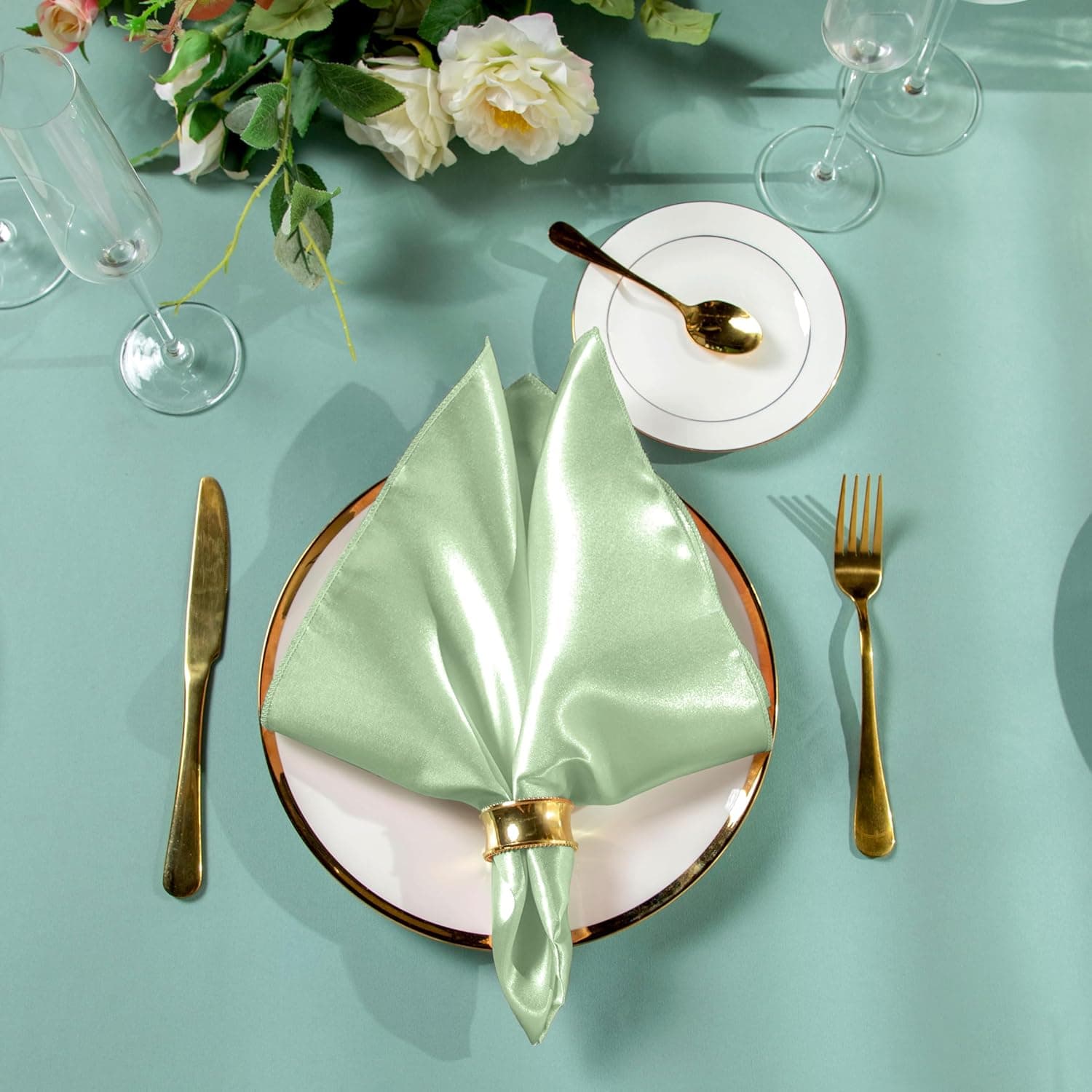 24 st 30*30 cm Näsduk Middagsbjudning Hotell Satin Servetter Romantisk Bröllopsdekoration Tvättbara Restaurangtillbehör Tyg vit