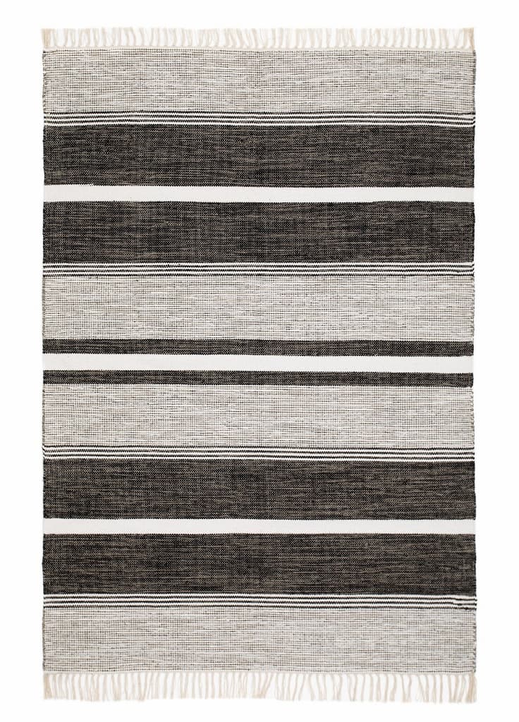 Vindö Svart - Trasmatta - 135 x 195 cm