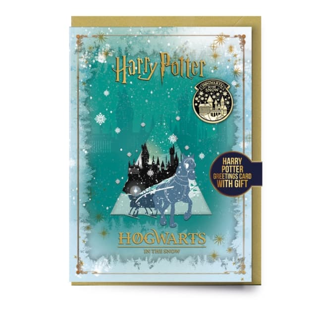 Harry Potter: Hogwarts in the Snow Christmas Card With Hogwarts in the Snow Pin Badge (Pack of 6)