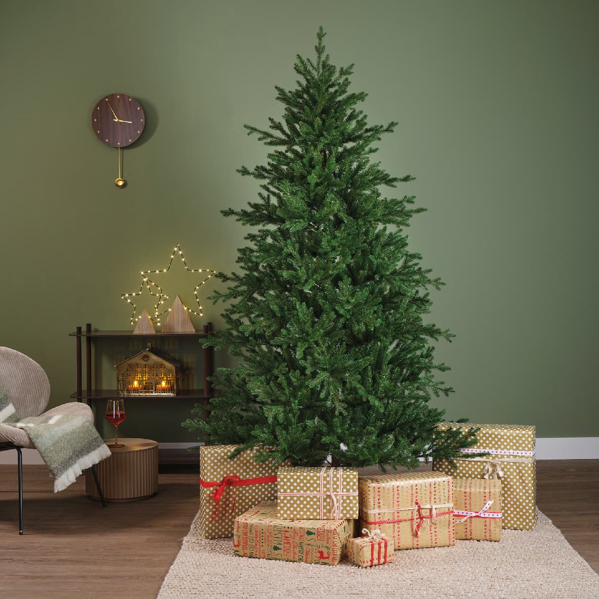 Konstgran / Julgran Greenhill Fir (Storlek: H210cm D140cm) view 2