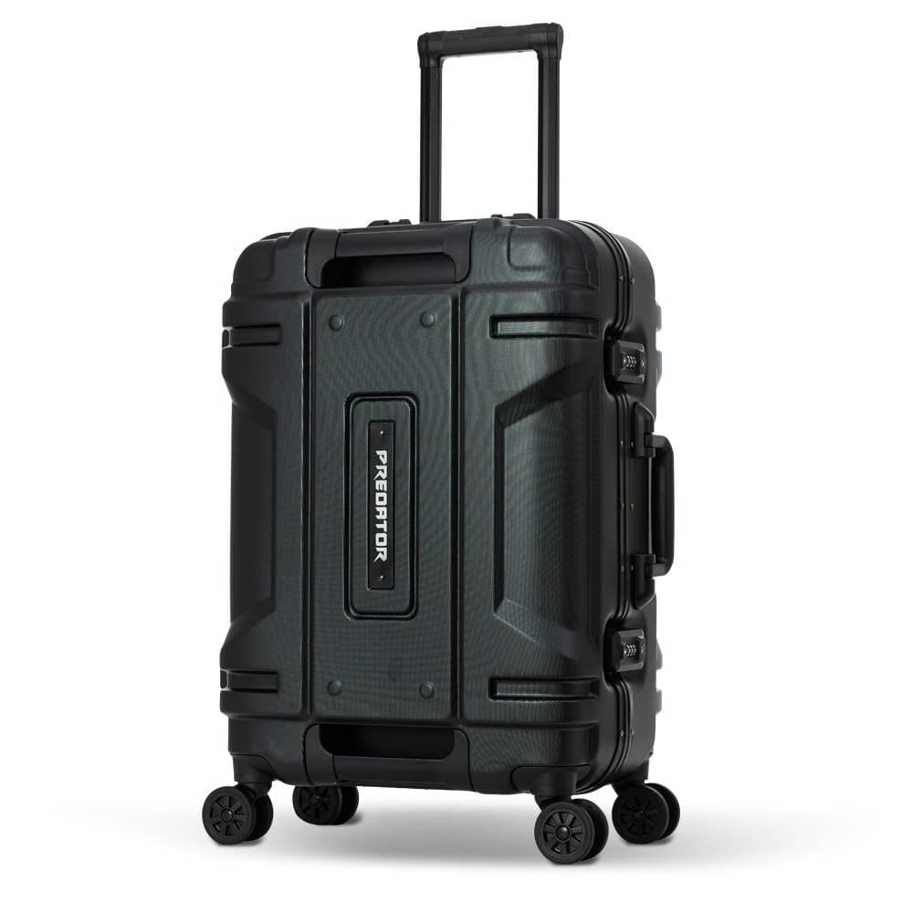 Predator Robust Resväska 22"