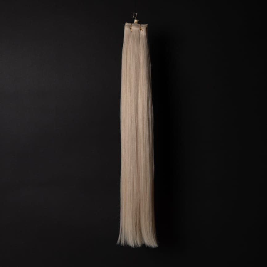 Ice - Längd: 70 cm, Vikt: 150g, Textur: Lockigt