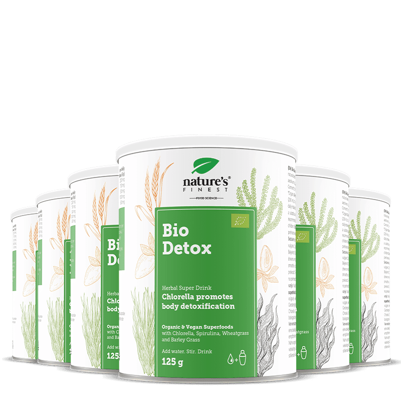 Bio Detox: Šterställ och rena med grönt superfoodpulver och chlorella | Ekologiska rena drycker