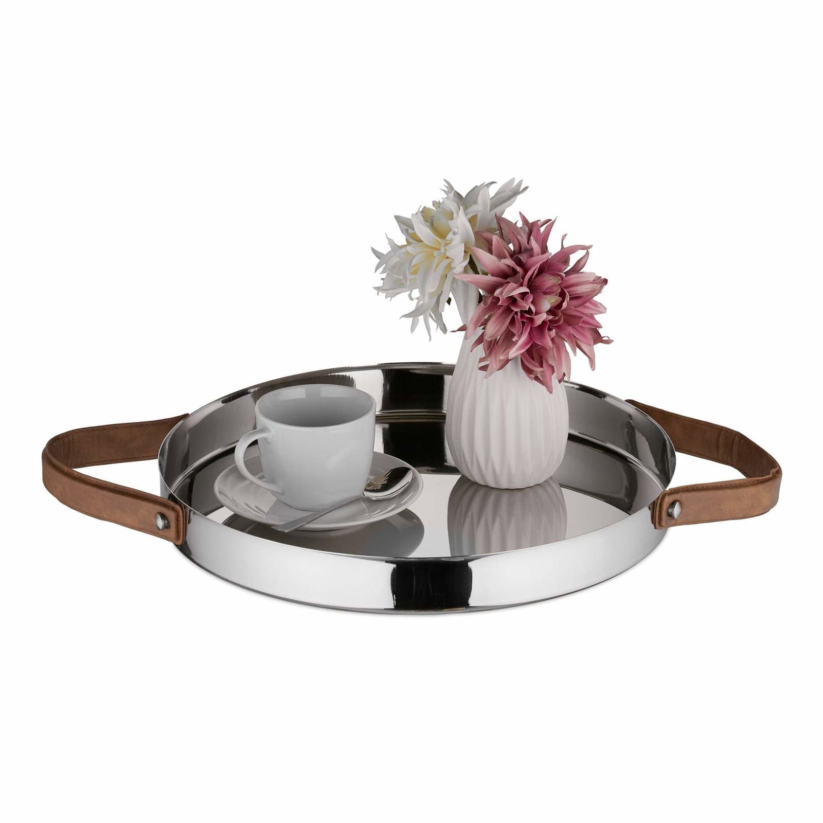 Serveringsbricka i silver med handtag