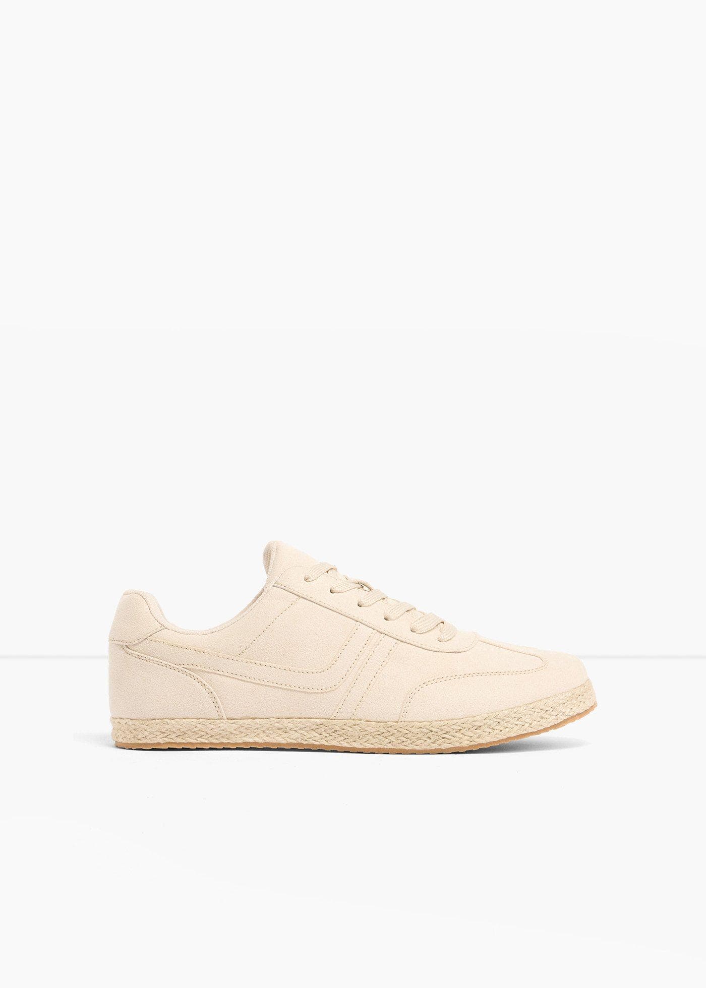 Sneakers med sula med bastlook
