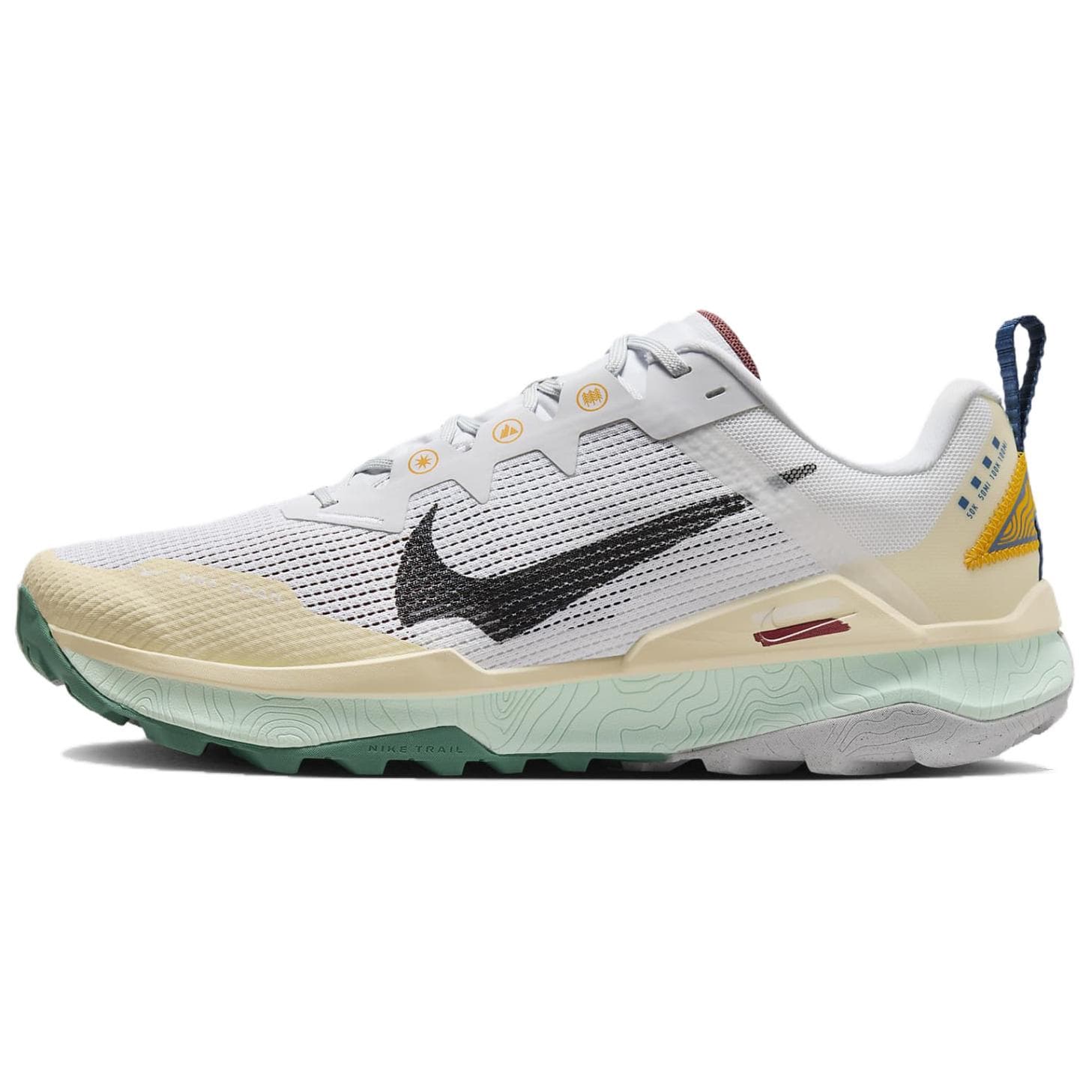 Nike Wildhorse 8 Vit Alabaster University Gold Herr Sneakers Svart DR2686-101 cm