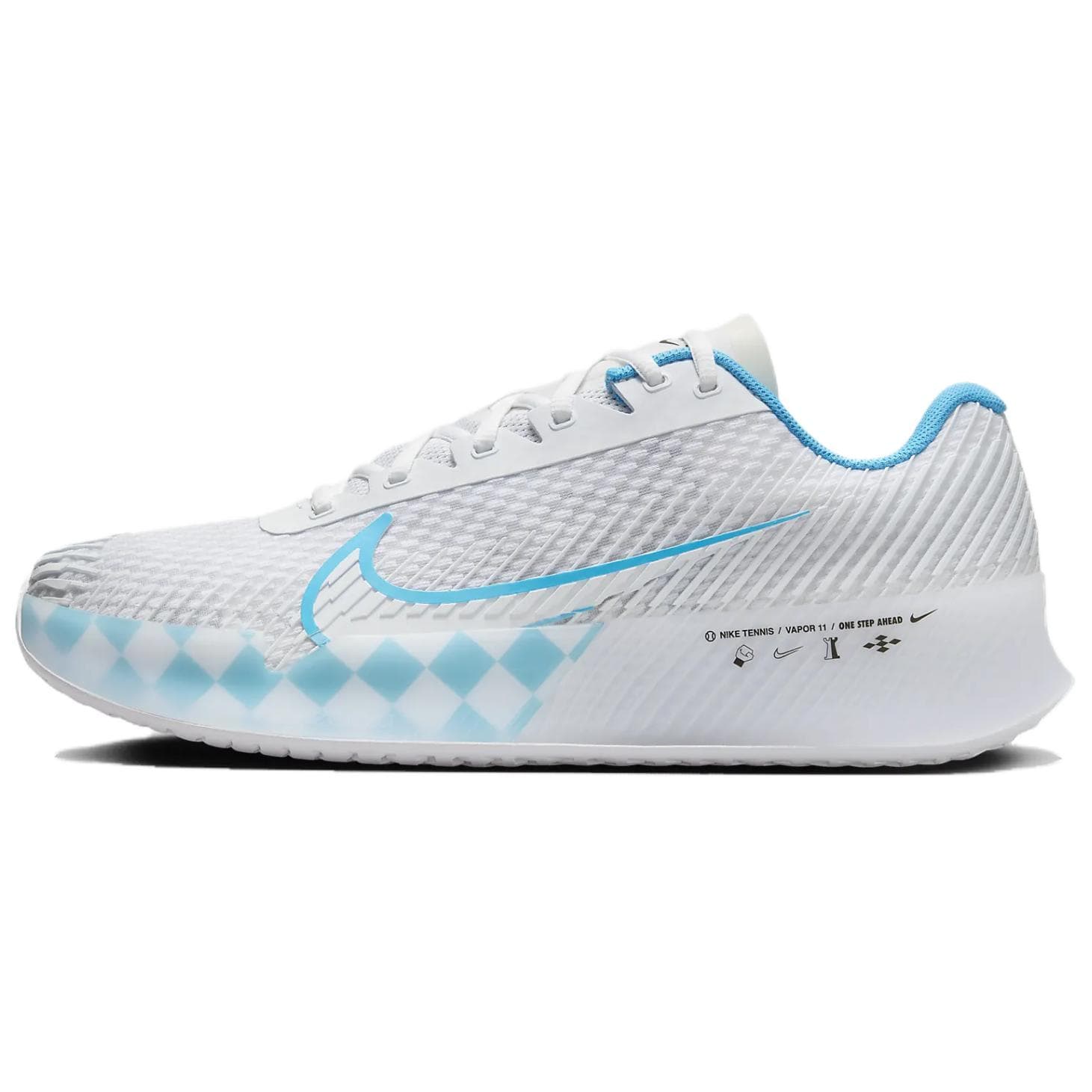 Carlos Alcaraz x NikeCourt Air Zoom Vapor 11 HC One Step Ahead PE Herrsneakers Vit Svart Baltisk-Blå HQ1654-100 cm