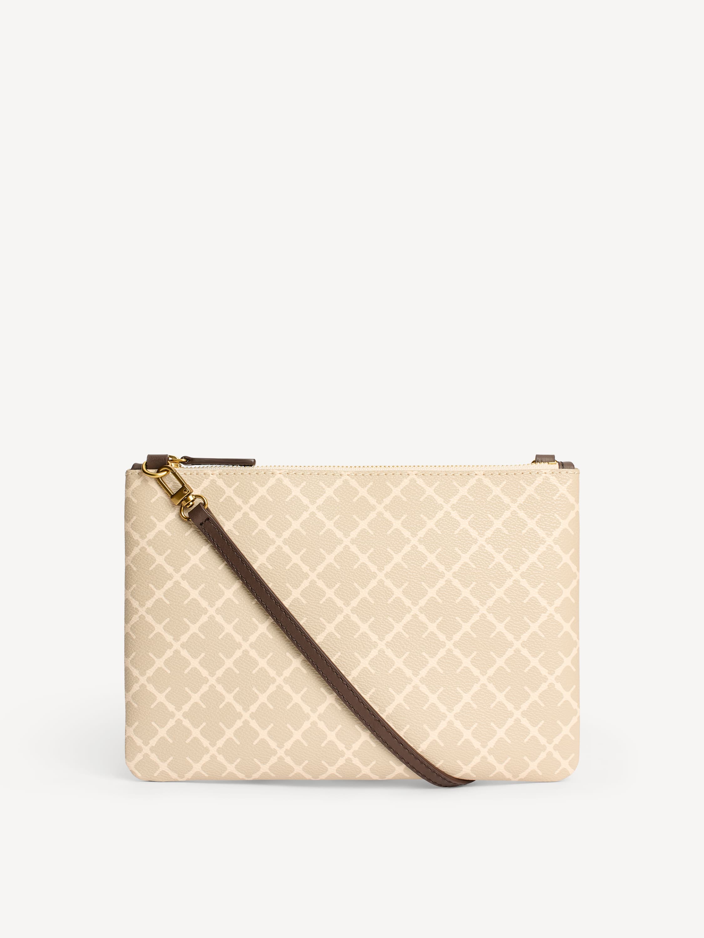 Ivy Clutch