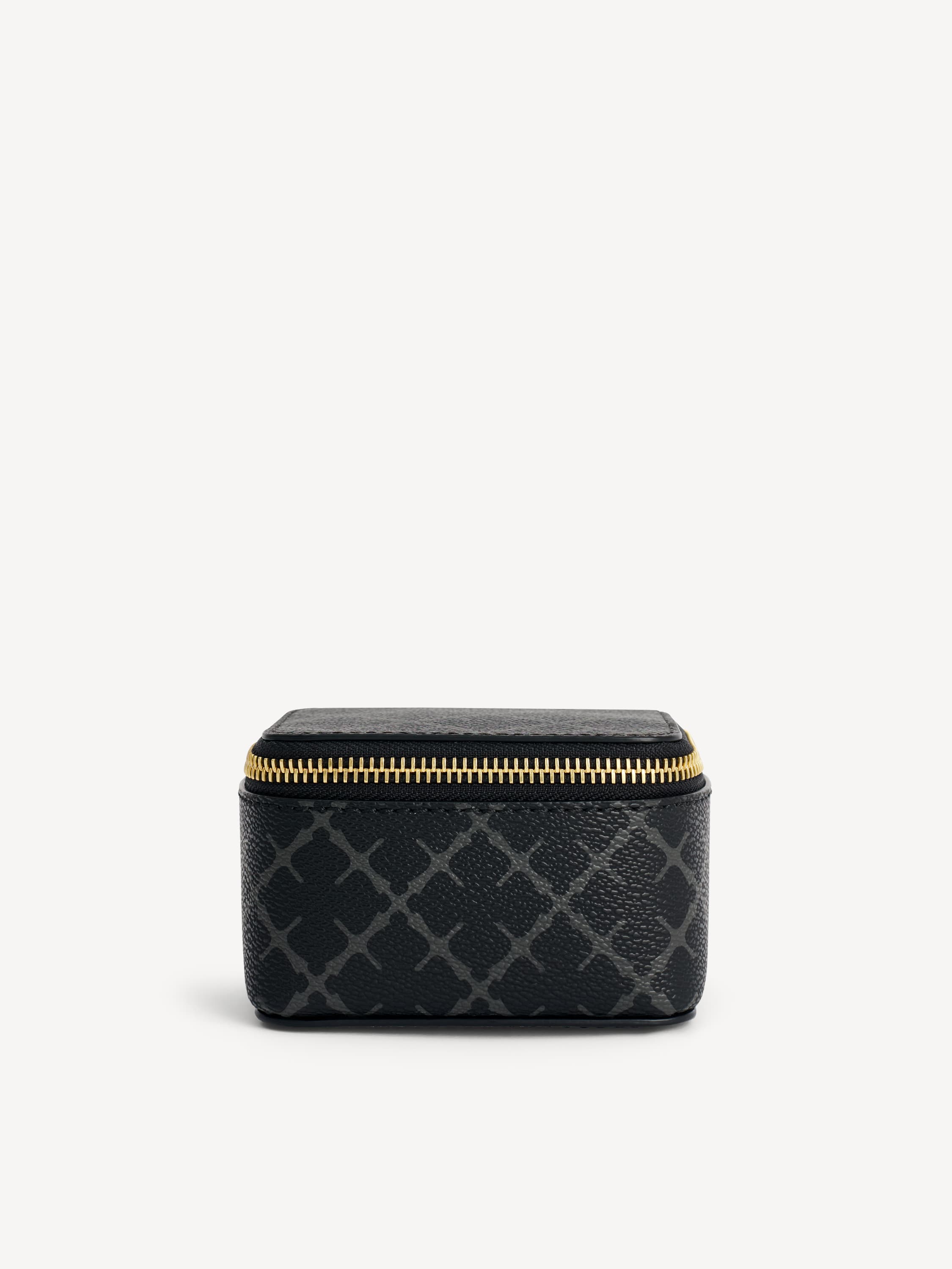 Bae Bijoux jewellery bag