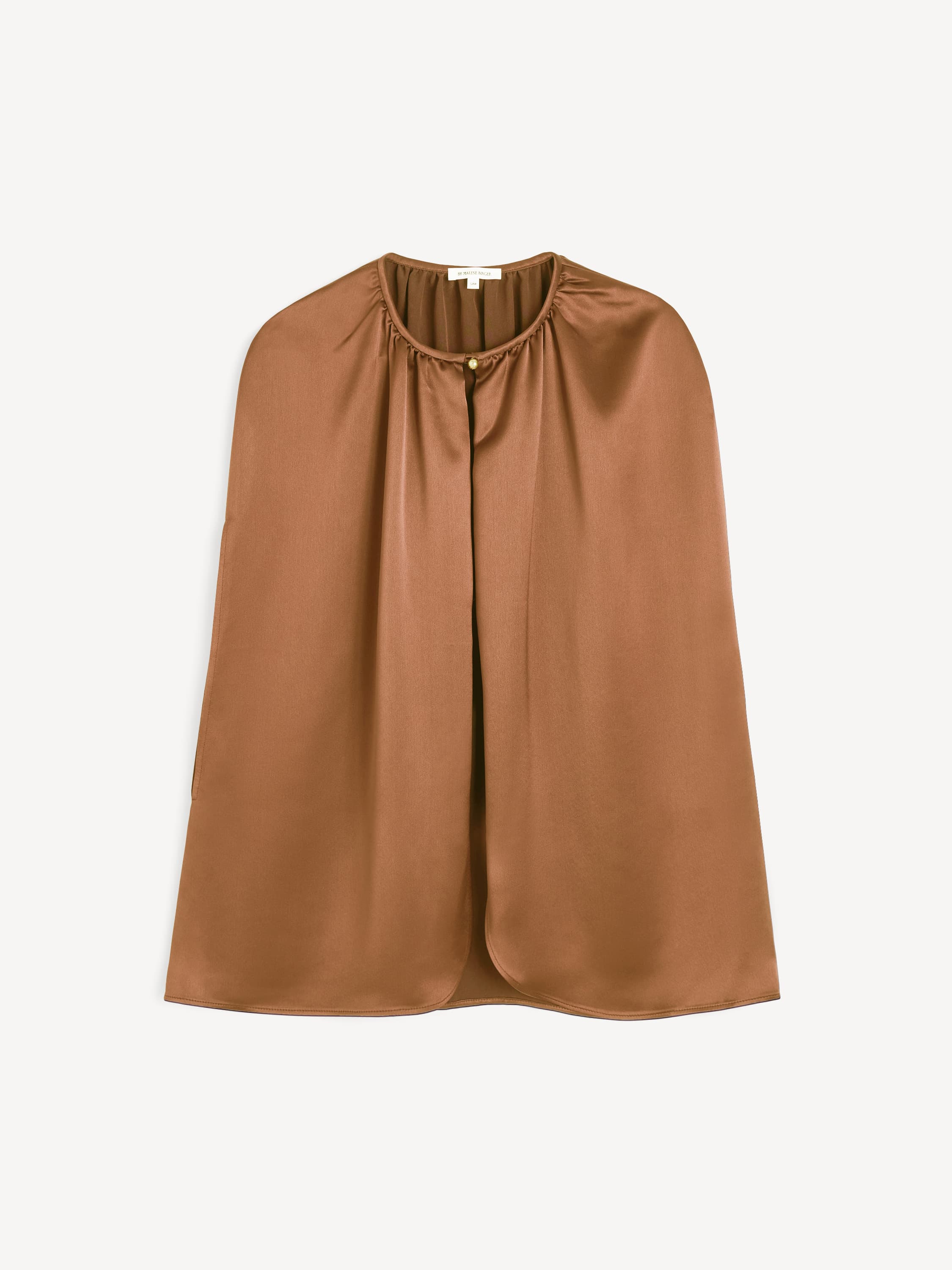 Dallias satin cape